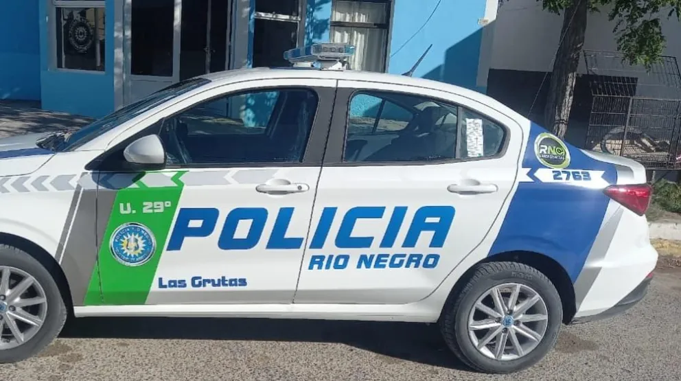 Ingresó a un auto para robar, lo encontró el dueño y terminó aprehendido