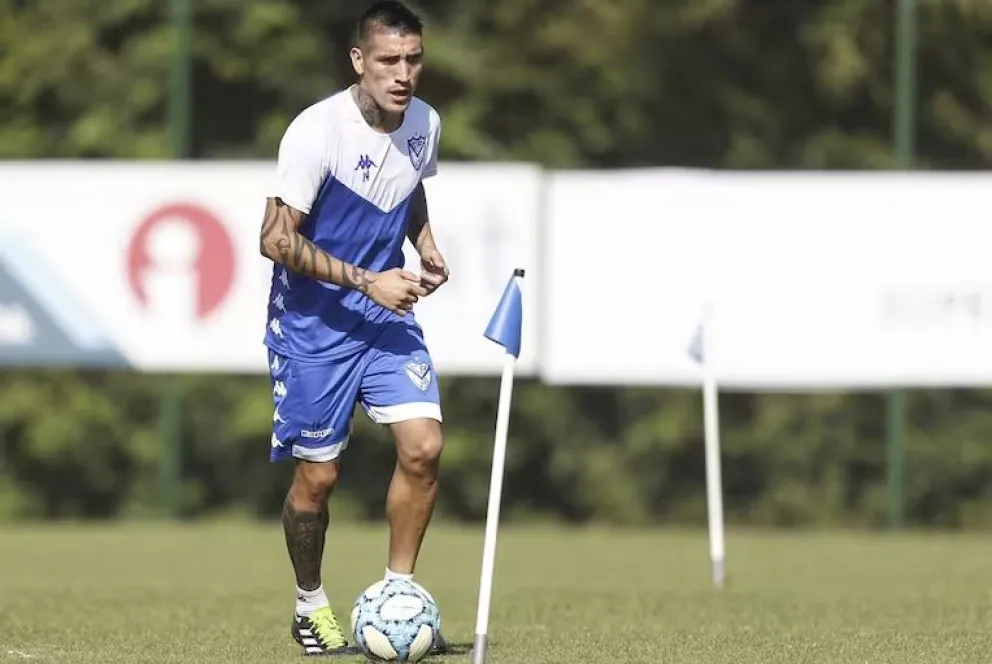 Ricardo Centurión fue convocado en Vélez para que regrese a jugar: desean ayudarlo en su lado personal