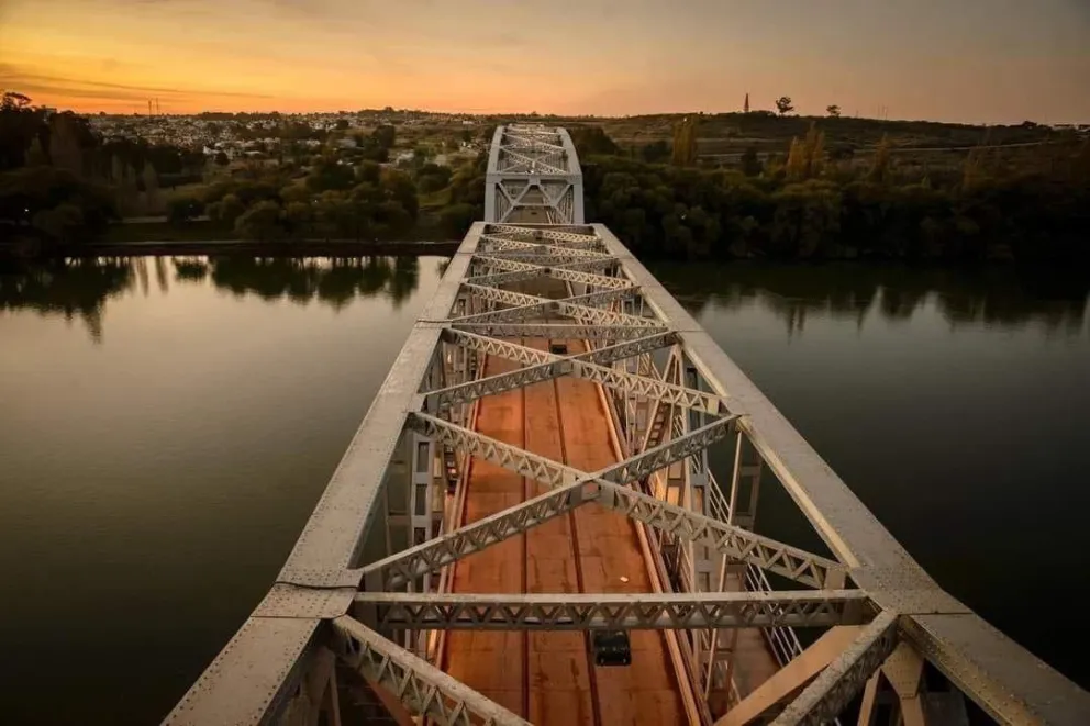 Lanchita obligada: este viernes estará cortado el Puente Ferrocarretero