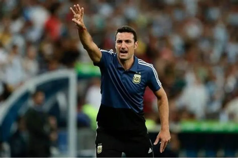 Los entrenadores argentinos Scaloni, Bielsa y Zubeldía son finalistas a "Mejor DT del año"