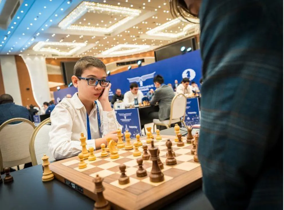 Faustino Oro, de 10 años hace historia en el mundial de ajedrez: “Es de las mejores jugadas del año”