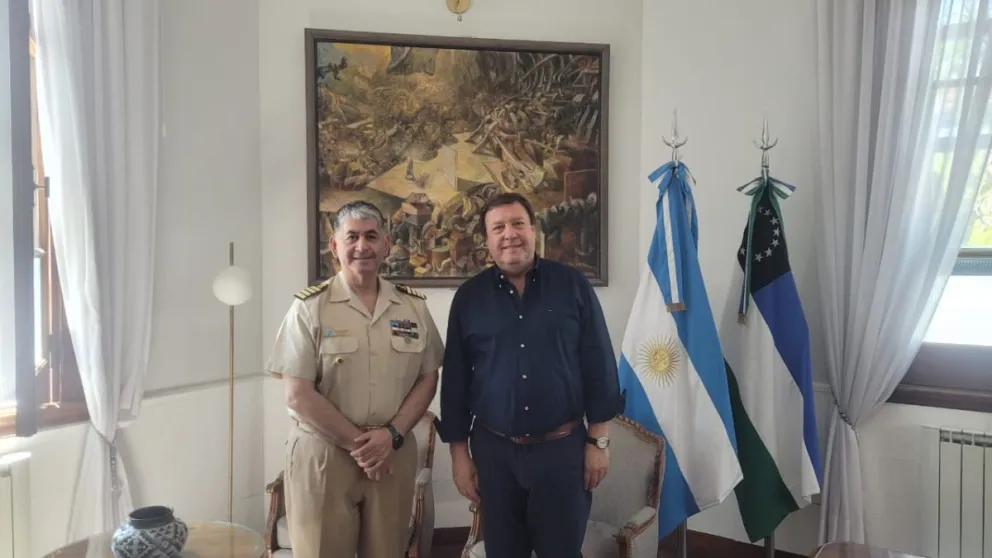 El Director de Región Sur de la Prefectura visitó al gobernador de Río Negro
