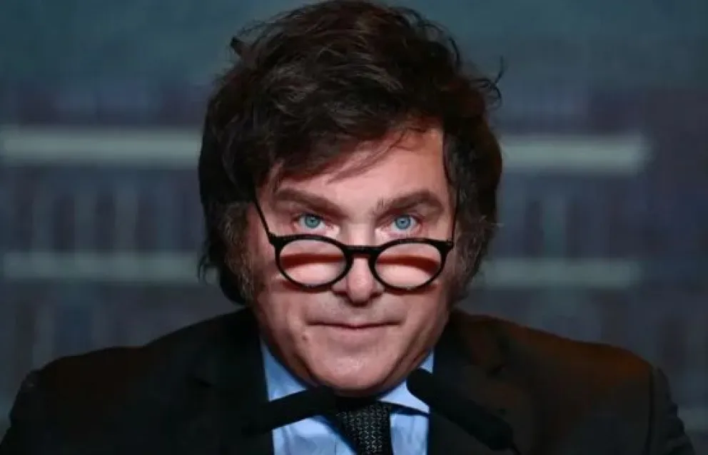 Un amparo colectivo de salud contra el DNU de Milei avanza en la Justicia