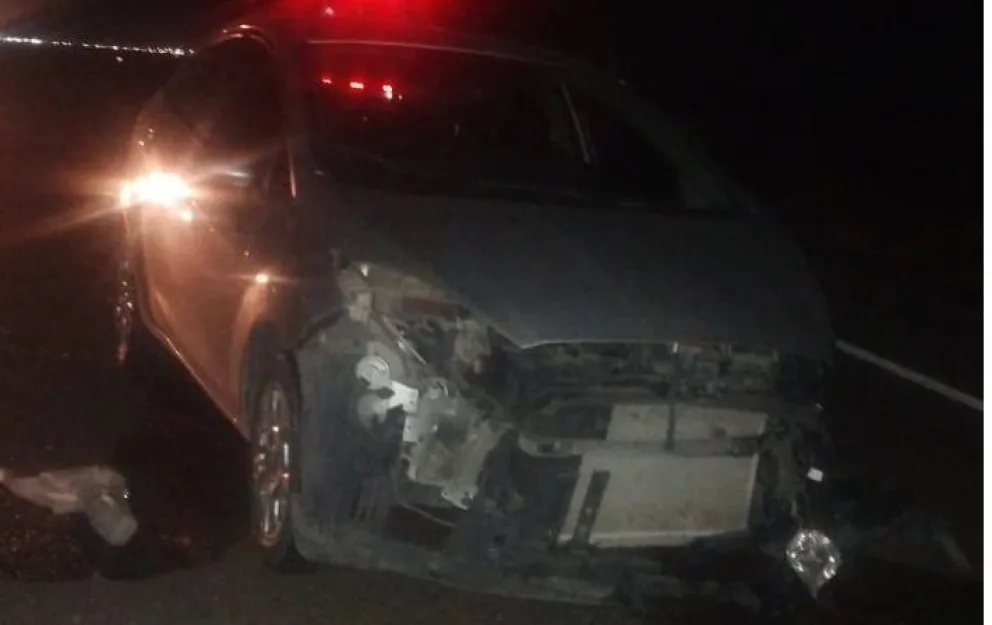 Dos chubutenses que iban de Viedma a su provincia chocaron y volcaron en la Ruta 3