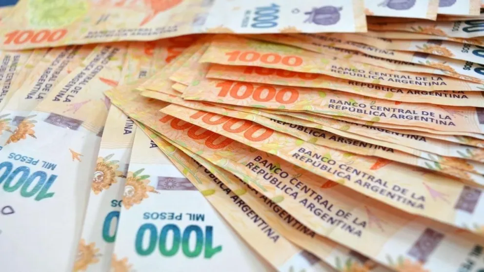 Gobierno oficializa el pago del bono de $55.000 para jubilados en enero de 2024