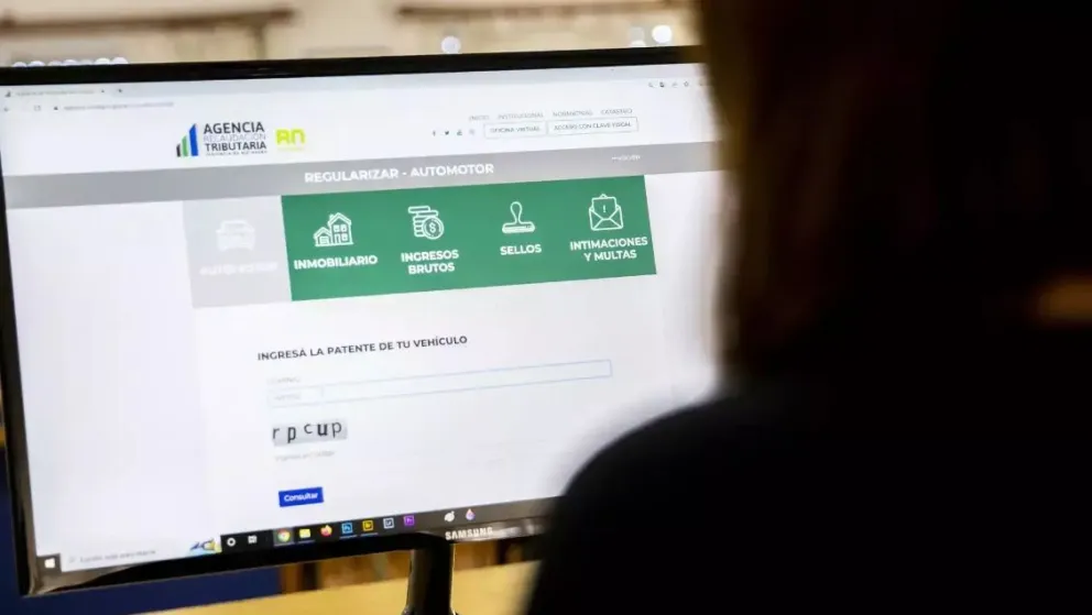 Impuestos 2024: cuotas ajustadas al salario y por debajo de la inflación