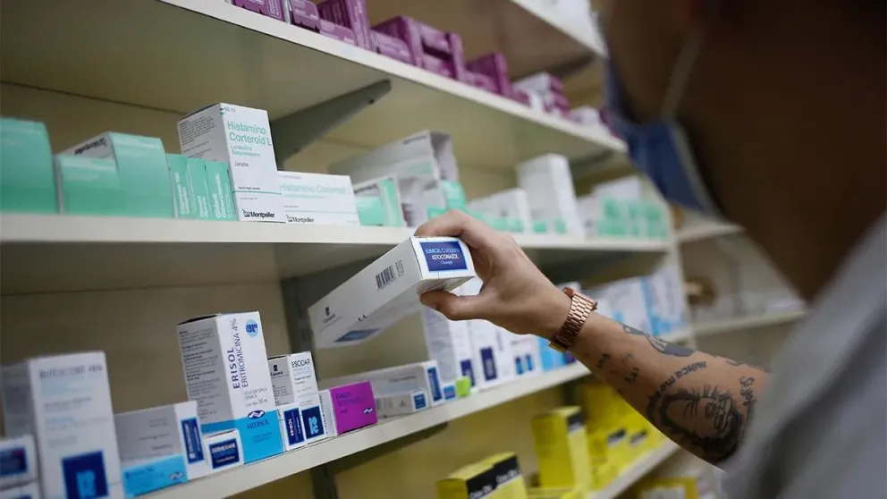 Farmacéuticos logran histórico aumento salarial en tres tramos: los detalles