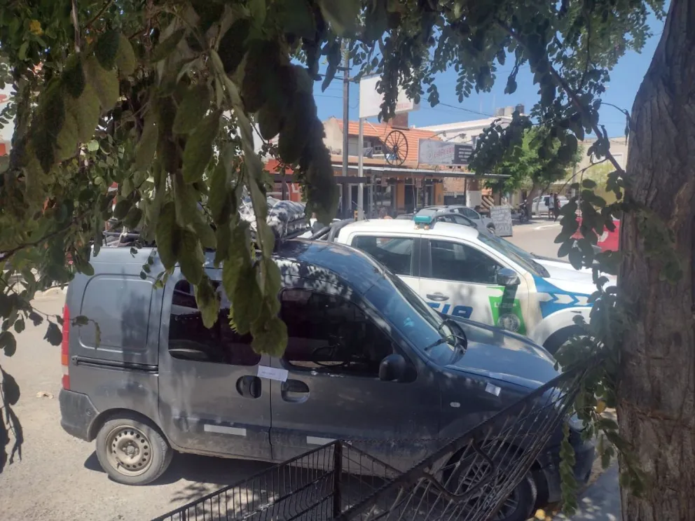 Huyeron hacia la costa, la policía los persiguió y amargó sus vacaciones