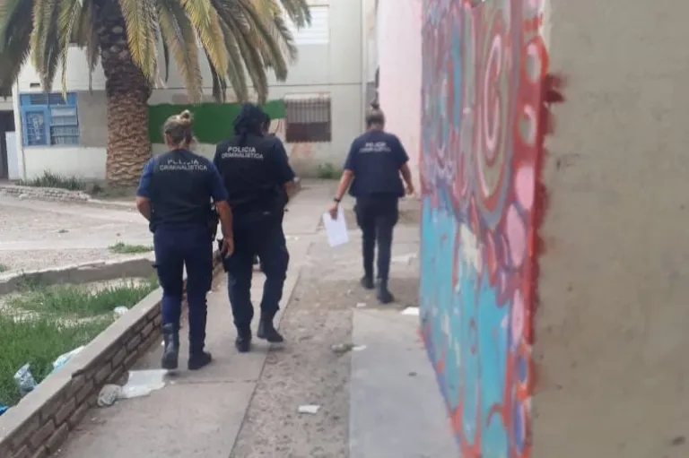 El herido en Las 1016 Viviendas encar&oacute; a la fiscal y hubo allanamientos