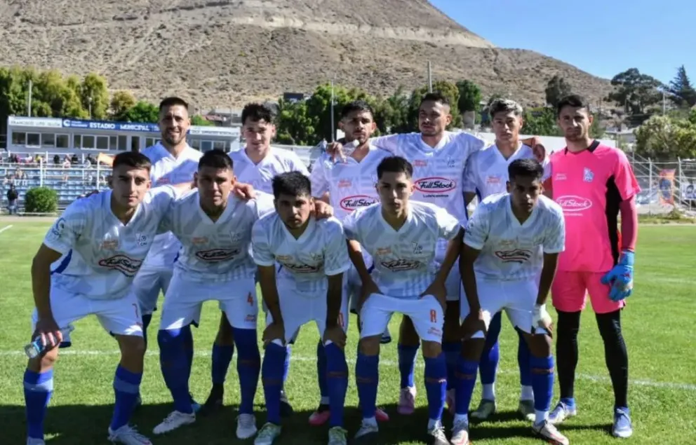 Villalonga perdió por la mínima ante la CAI y define en casa por un lugar en semifinales