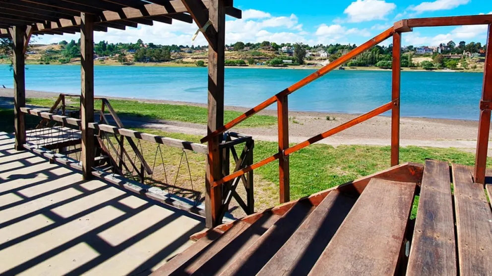 La Municipalidad de Viedma informó que ya está en vigencia el servicio de baños