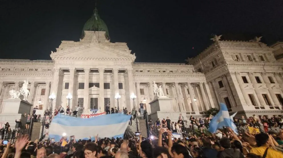 Milei criticó al Congreso por no apoyar el DNU y la Ley Ómnibus