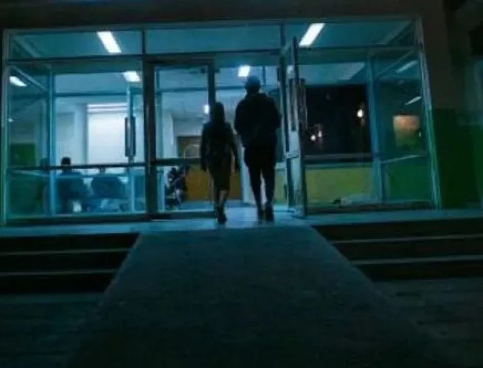 En medio de un lío en la guardia, detienen a una conflictiva joven