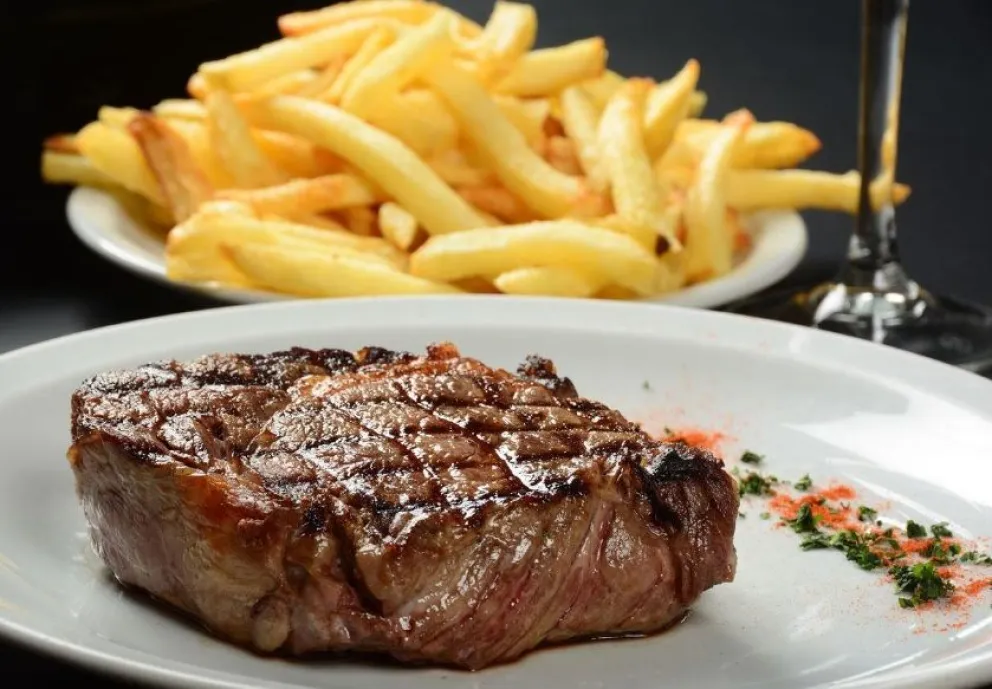 ¿Cuánto sale comer en un restaurante en la Comarca? 