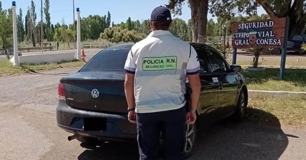 Encontraron en Conesa un  auto con pedido de secuestro de Córdoba