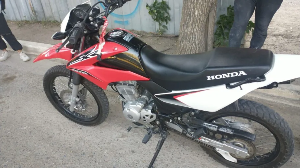 Un alivio para los oídos viedmenses: secuestraron diez motos con escape libre