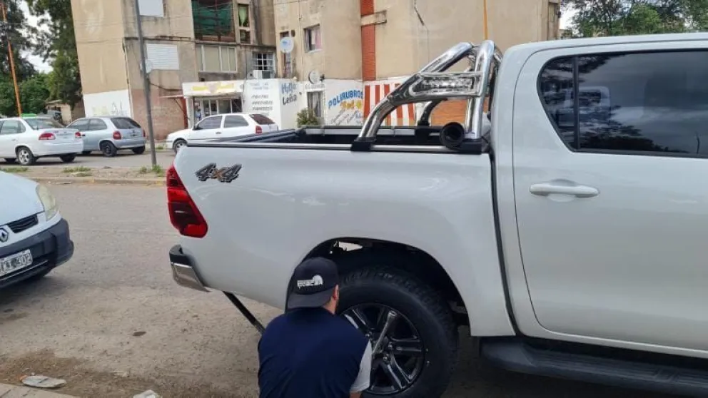 Denuncian actos vandálicos de maldad a la vuelta de una comisaría