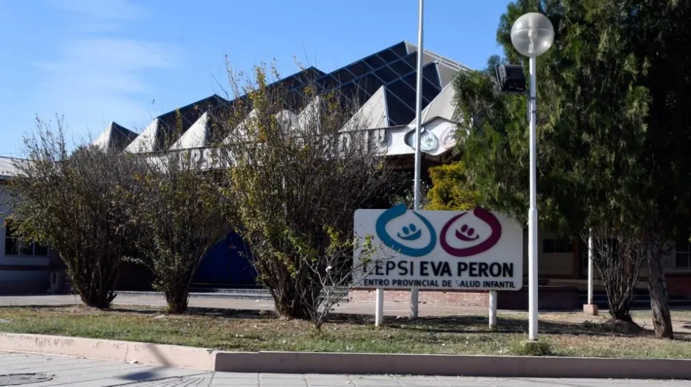 Horror: quiso incendiar el auto de su ex y quemó a su hijo de 2 años