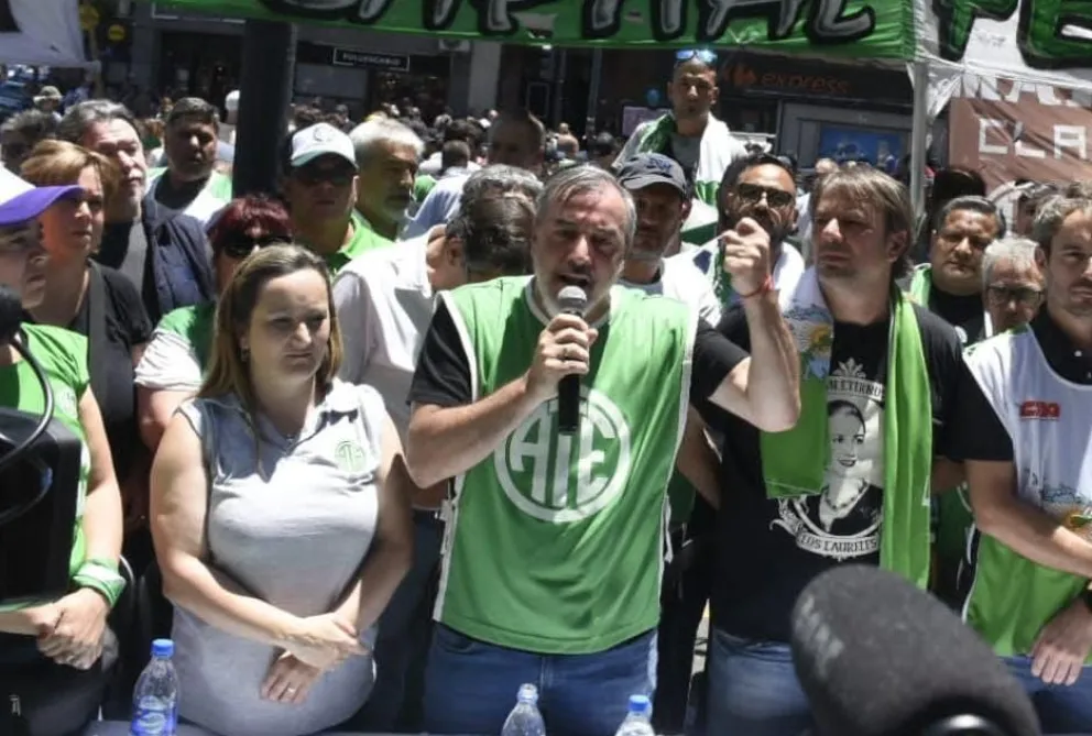 ATE le contestó a Bullrich y este lunes moviliza en todo el país