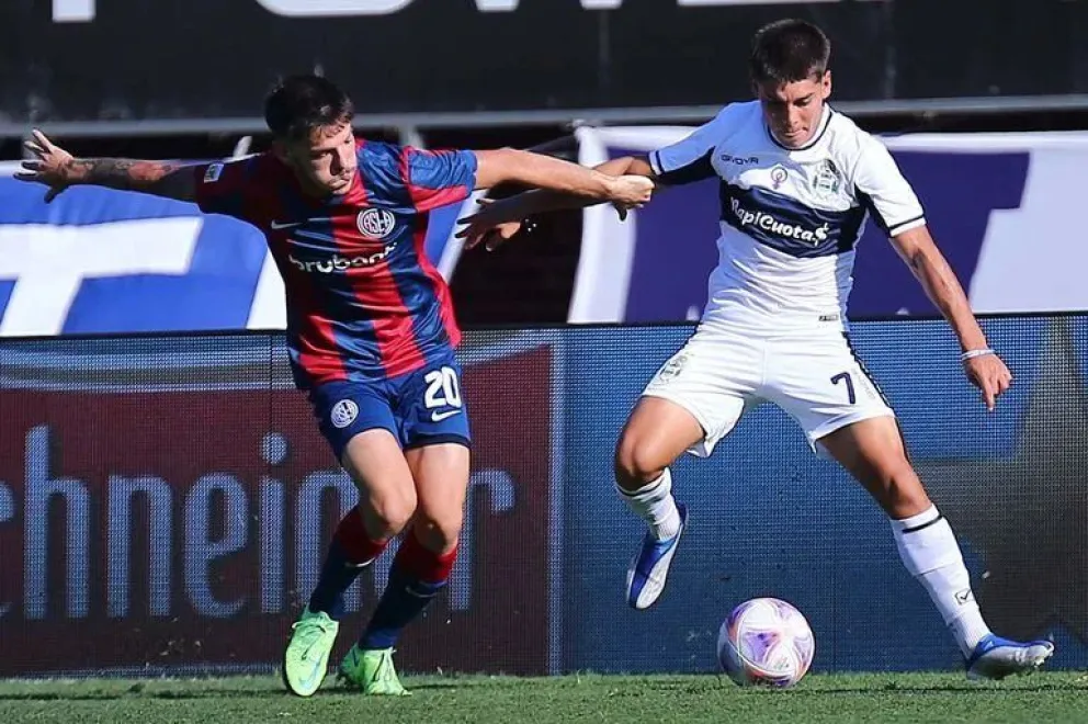 San Lorenzo se mide ante Gimnasia en la Serie Río de la Plata: hora y TV