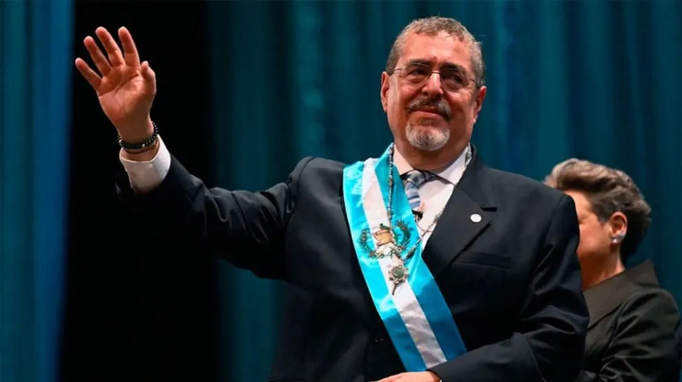 Bernardo Arévalo asumió como presidente de Guatemala