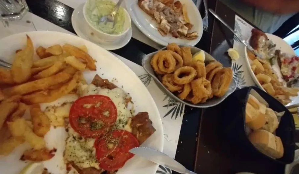 Salir a comer en El Cóndor una opción con precios razonables