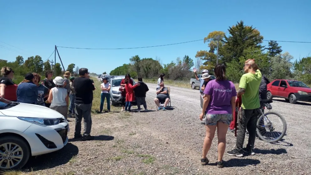 Vecinos de la zona subrural de la ex ruta 3 expusieron reclamos y lograron compromisos