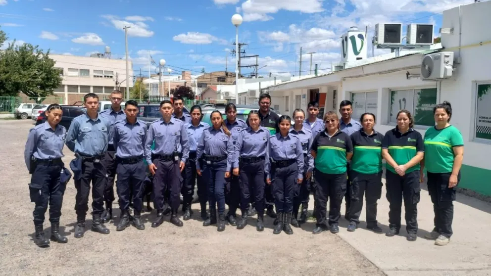 La Agencia de Seguridad Vial municipal capacitó a oficiales de la Policía de Río Negro