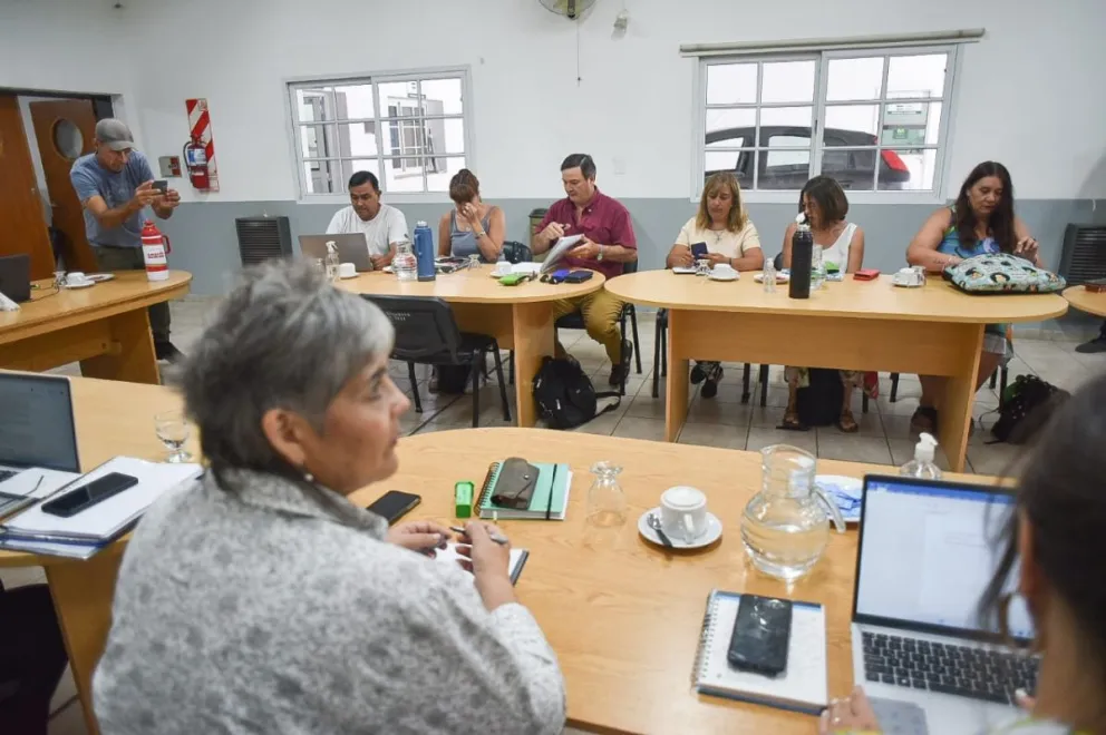 Los gremios analizan la propuesta del gobierno provincial 