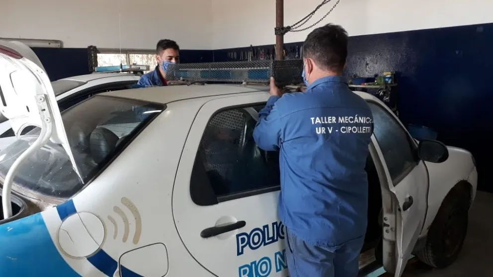 El gobierno busca recuperar 80 patrulleros fuera de funcionamiento