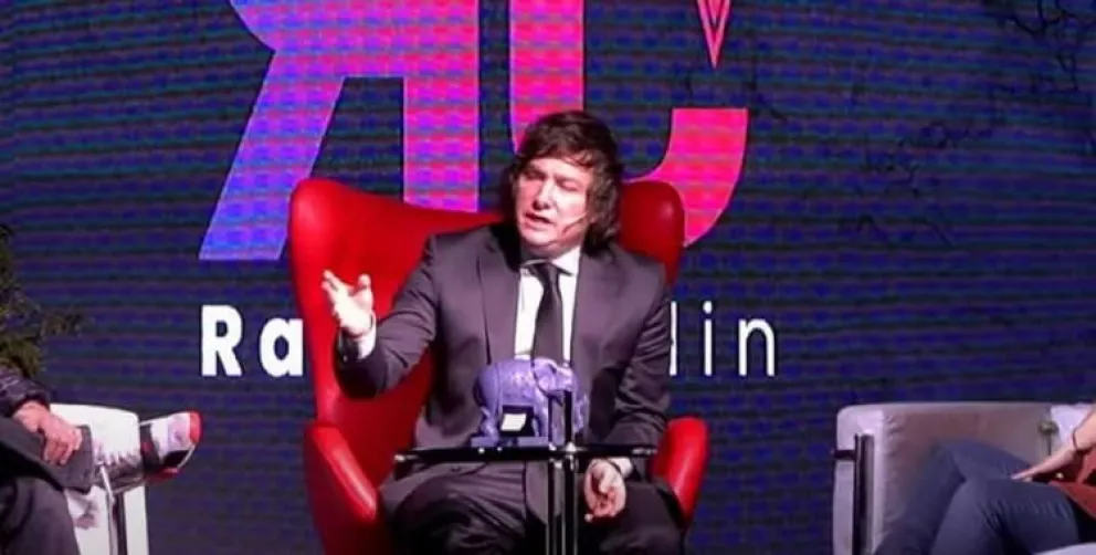 El gasto público bajó más de 30% en el primer mes de gobierno de Milei