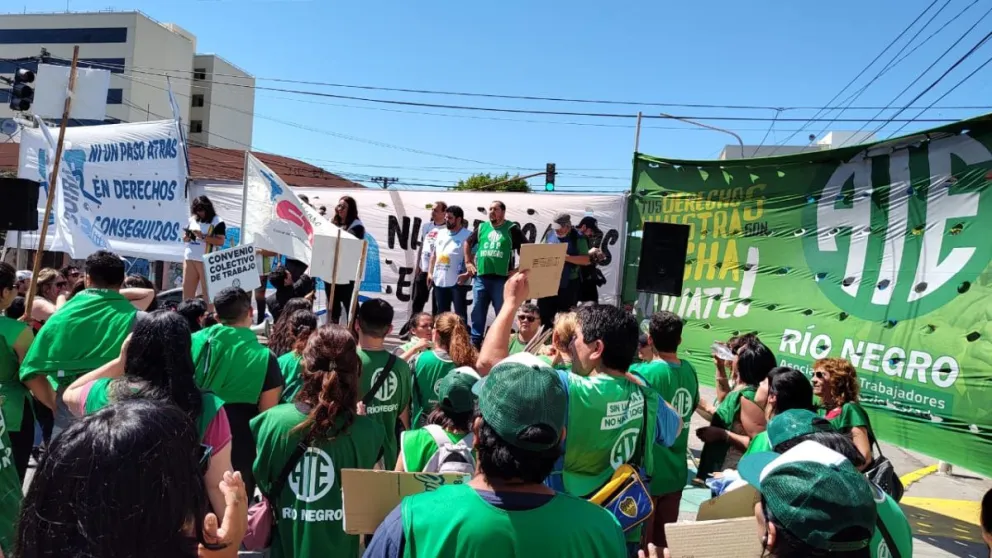 ATE le pide a los gobiernos provincial y municipales que garanticen el derecho a huelga 