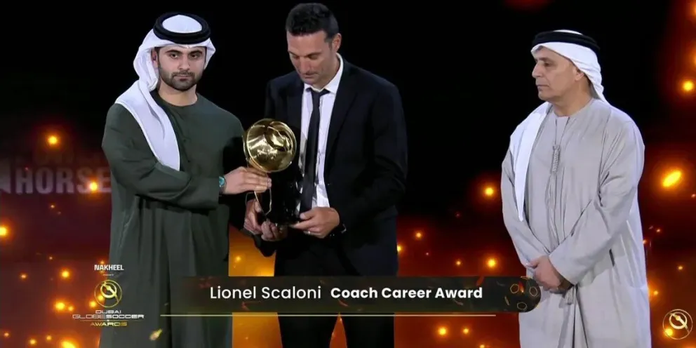 Scaloni fue premiado por su trayectoria como entrenador