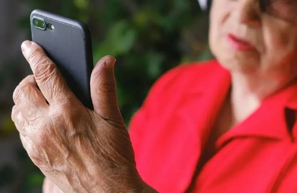 Una jubilada fue estafa por una "promoción" falsa en redes sociales
