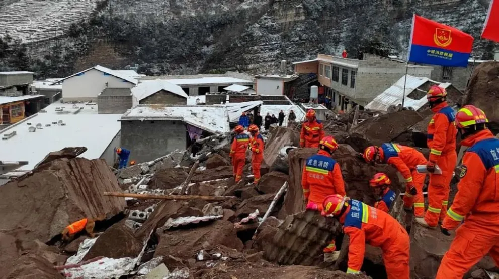 China: un alud dejó al menos 25 muertos en una aldea montañosa