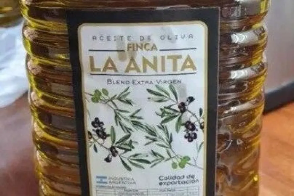 Salud advierte sobre la prohibición de un aceite de oliva