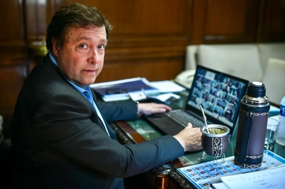 Qué se sabe del estado de salud de Weretilneck, tras someterse a una angioplastia coronaria