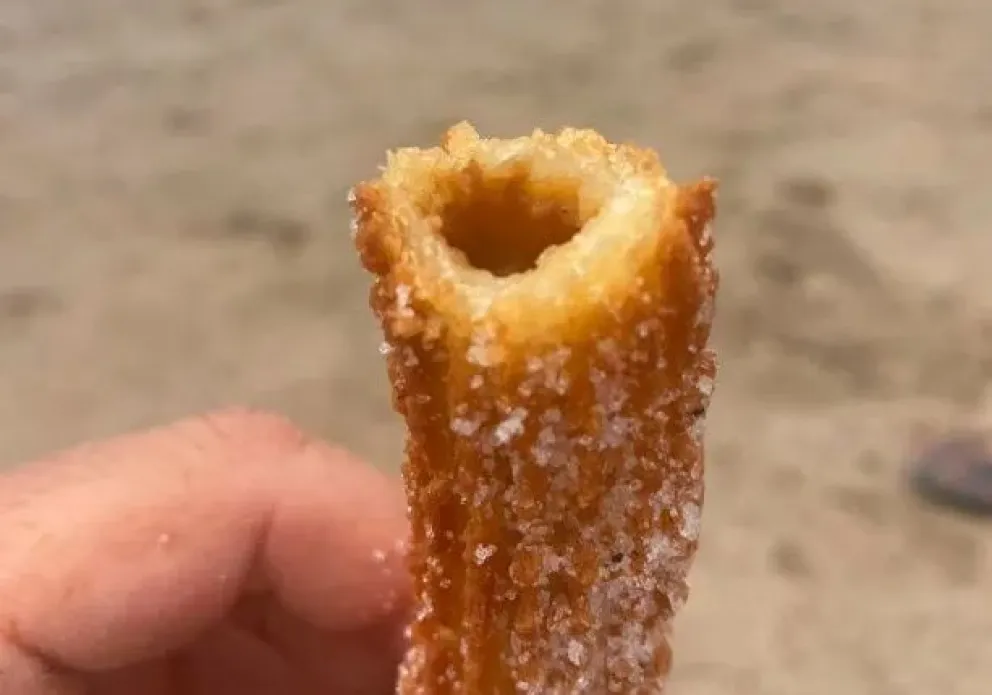Churros en la playa, una tradición de El Cóndor. Fotos Vanesa Schwemmler para NoticiasNet.