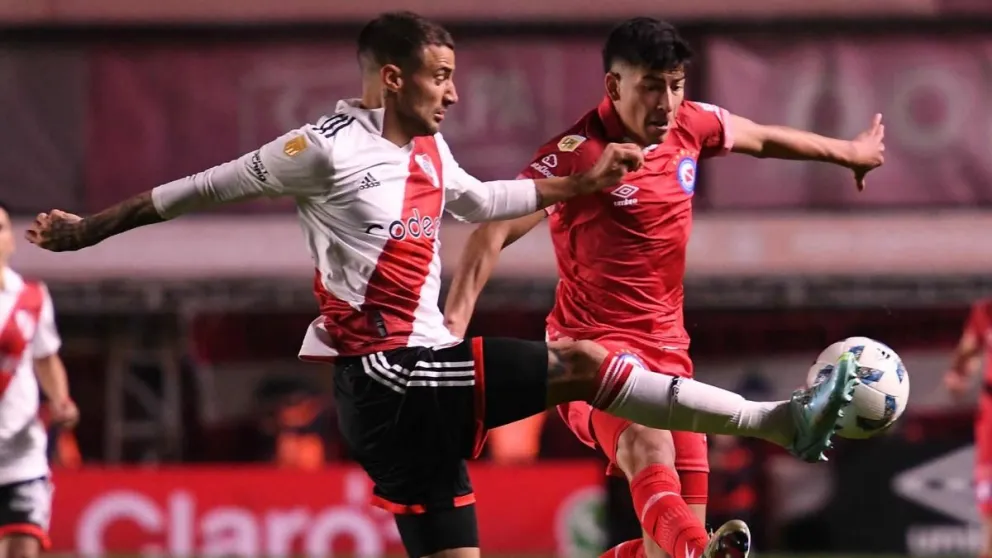River se enfrenta a Argentinos Juniors por la Copa de la Liga: horario, dónde verlo y formaciones 