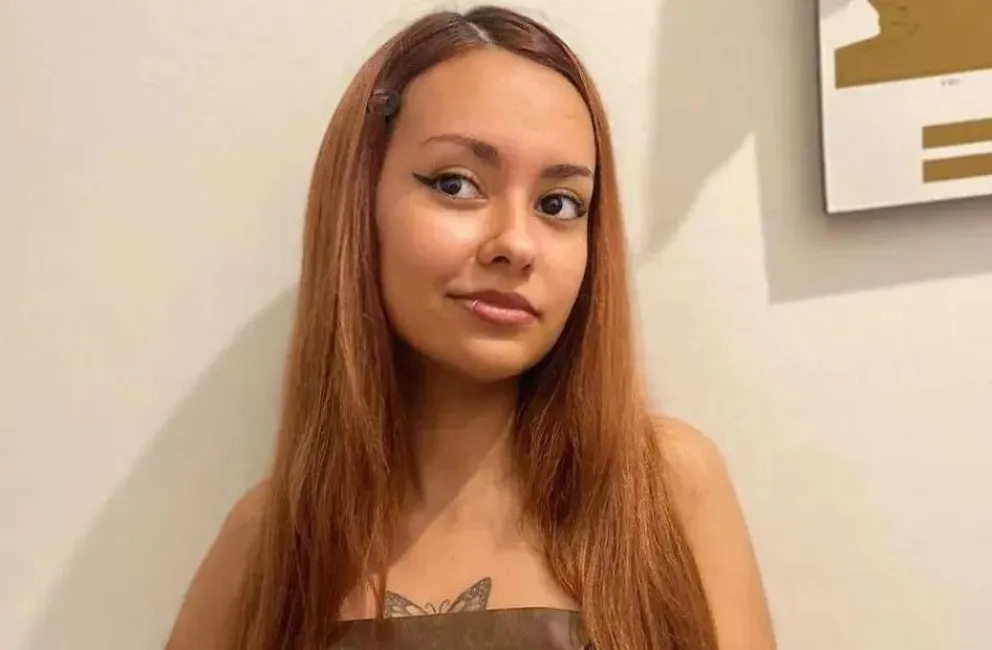 Encontraron a una joven de 23 años asesinada en un descampado