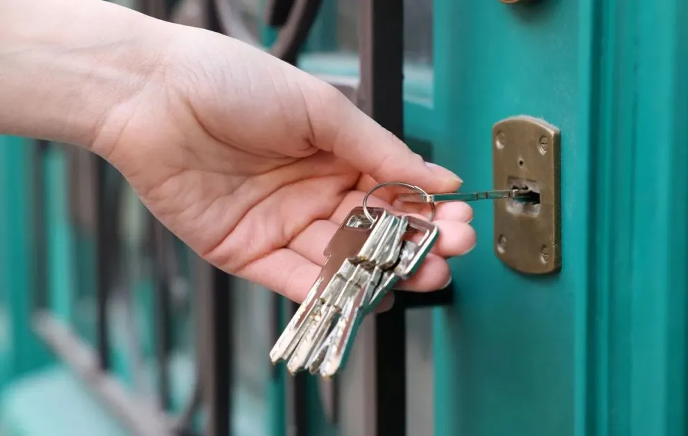 Le donó una propiedad en Las Grutas a su hija, y cuando murió, su hermano le exigió su parte: cómo se resolvió 