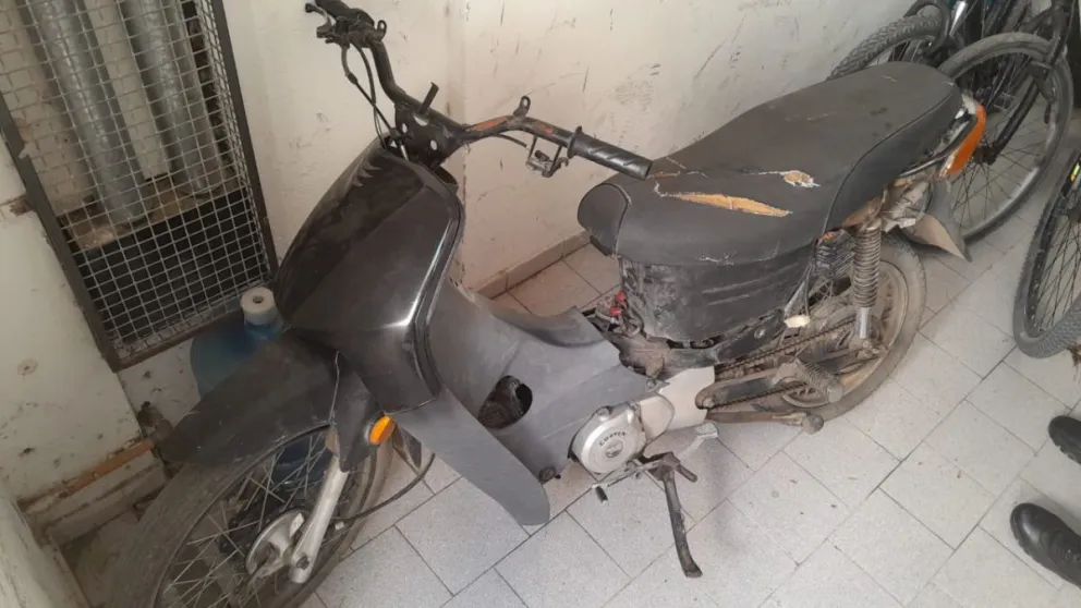 Tras una persecución, en Viedma recuperaron una moto que había sido robada en Patagones