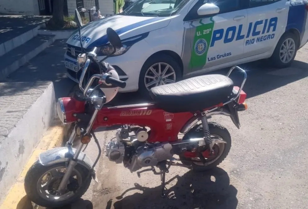 Los vecinos rodearon a un ladrón que quiso robar la moto a una enfermera