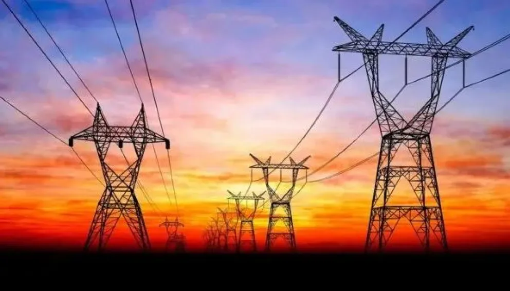 Récord histórico de demanda de energía eléctrica en el país debido al intenso calor