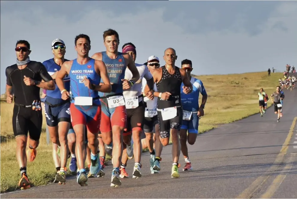 Las miradas del país puestas en el Balneario El Cóndor. 
