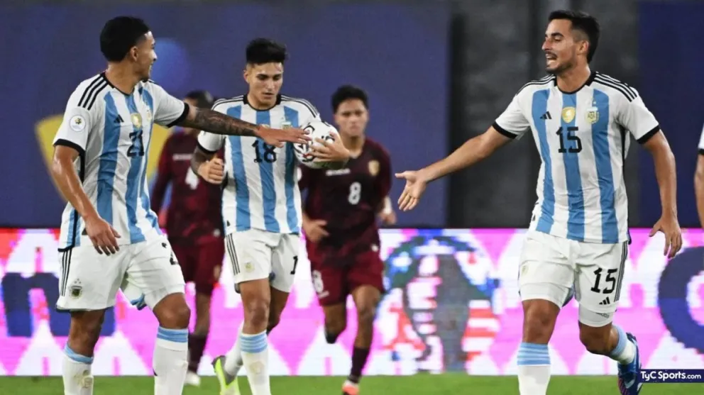 Argentina enfrenta a Paraguay por la fase final del Preolímpico Sudamericano: hora, TV y formaciones