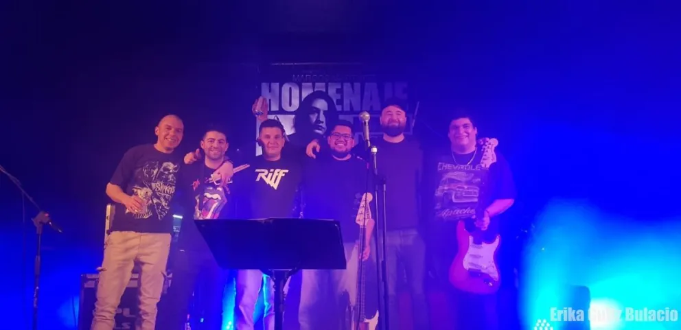 Manto Negro lleva el tributo ricotero a la Fiesta del Golfo