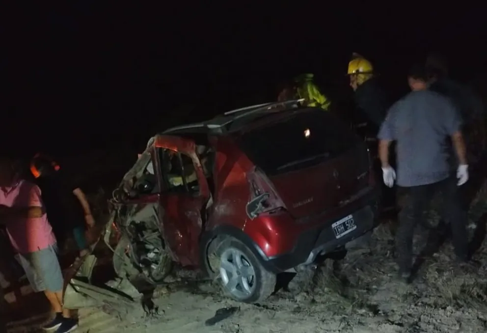 Trágico accidente en la ruta 3: dos conductores fallecidos y una mujer herida