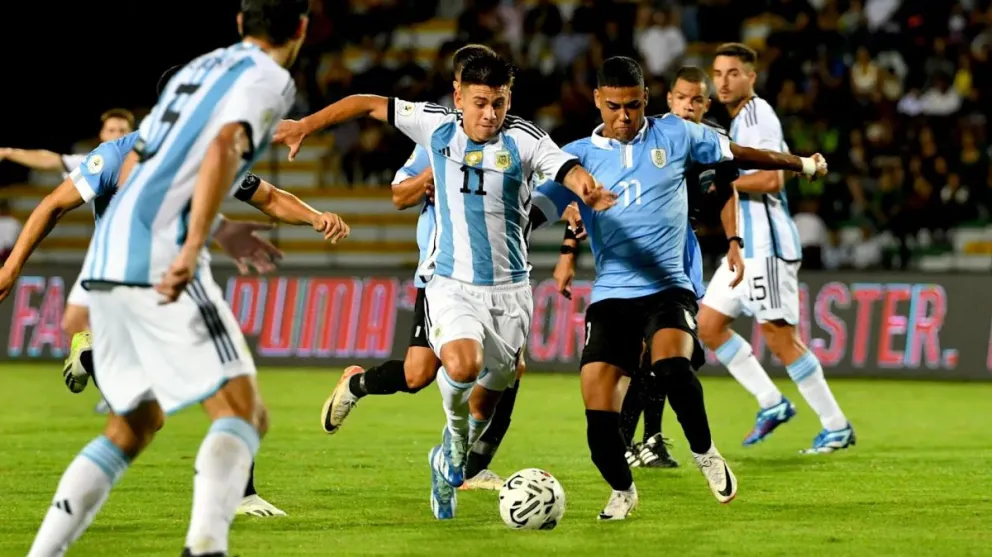 Argentina se enfrenta a Brasil por el Preolímpico Sudamericano Sub 23: los detalles