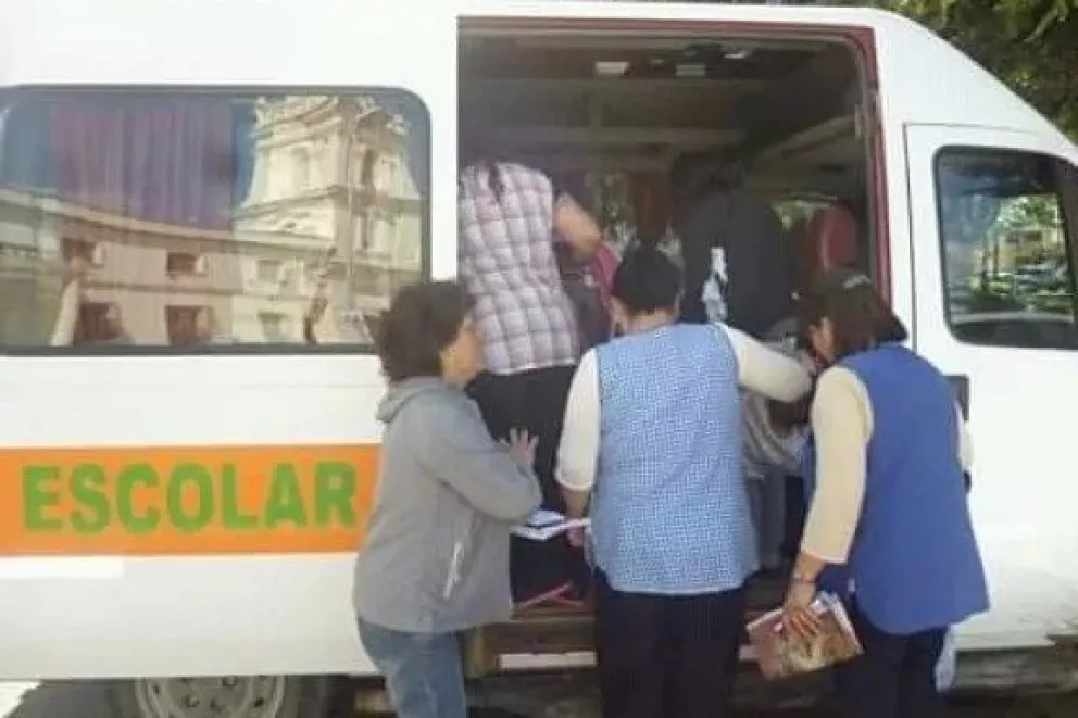 Costos que arden: el transporte escolar subirá a 45.000 pesos mensuales por niño 